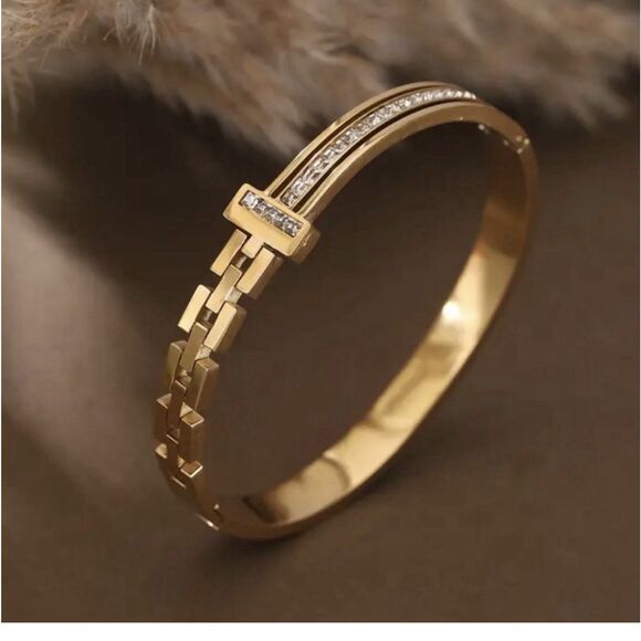 👠 Gold Link Cz Diamond Bangle Bracelet - Picture 13 of 17